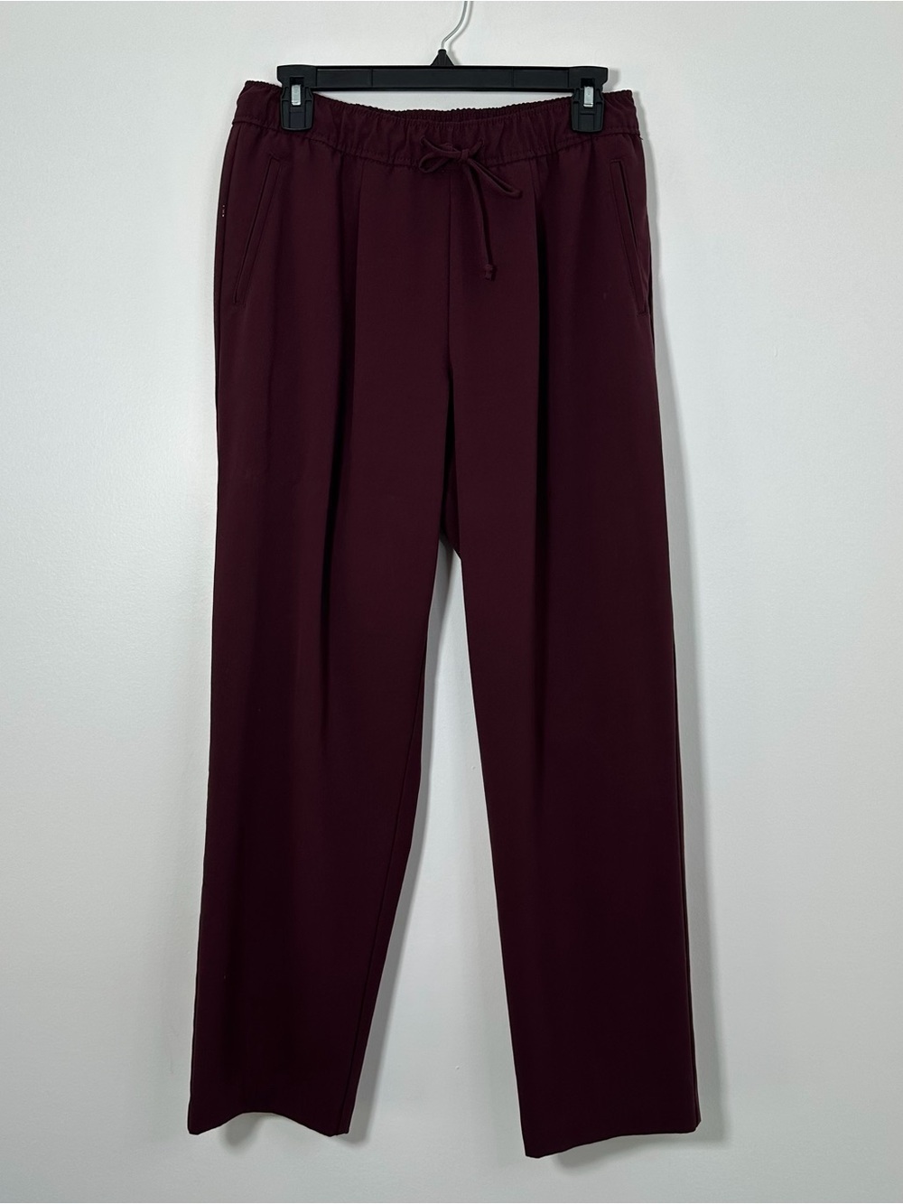 Old Navy High-Rise Billie Pants Women’s Small Burgundy Pull-On Tapered Ankle
